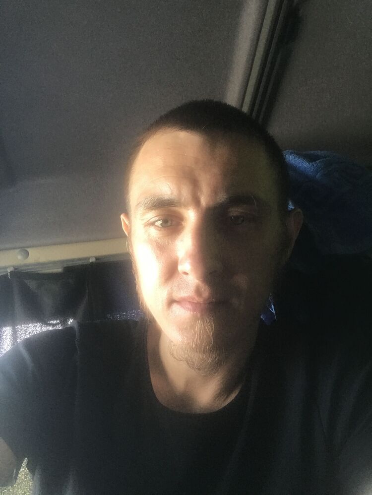  26604301  , 37 ,    