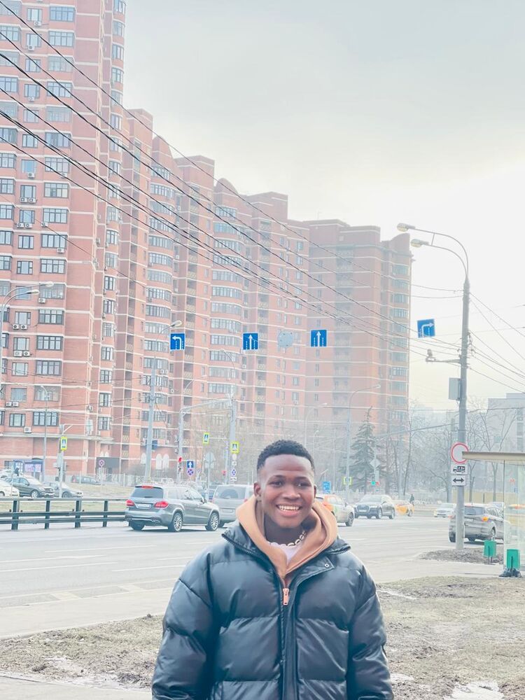  54098651  Merdelin, 22 ,    