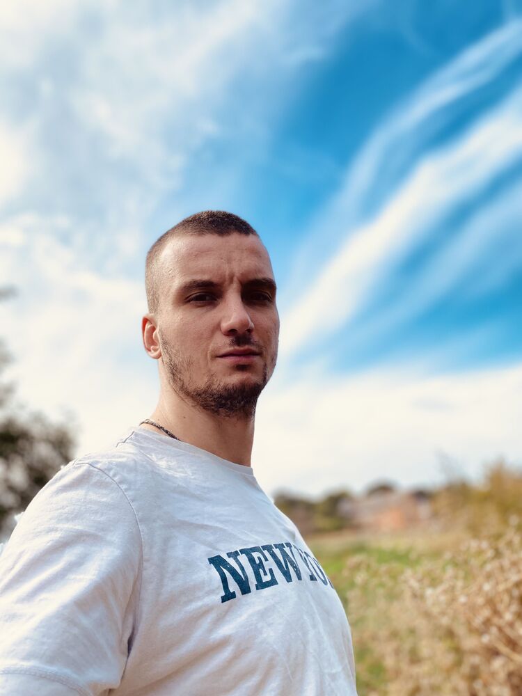 ,   Vlad, 28 ,   ,   