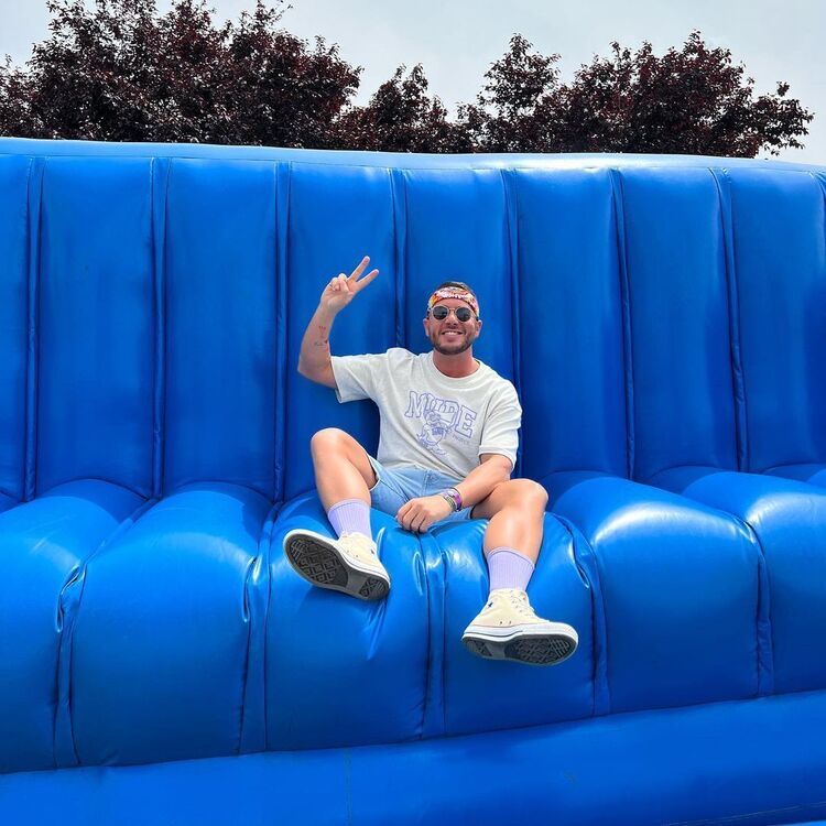  43864401  , 35 ,    -