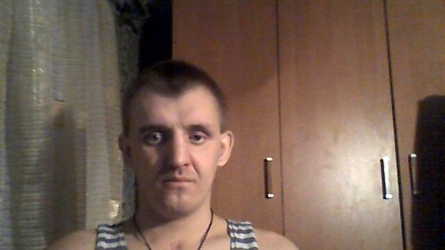  15377271  Leonid, 37 ,    