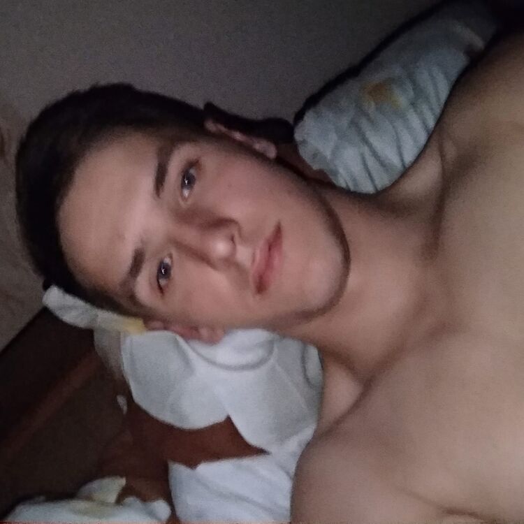  ,   Gricha, 27 ,  