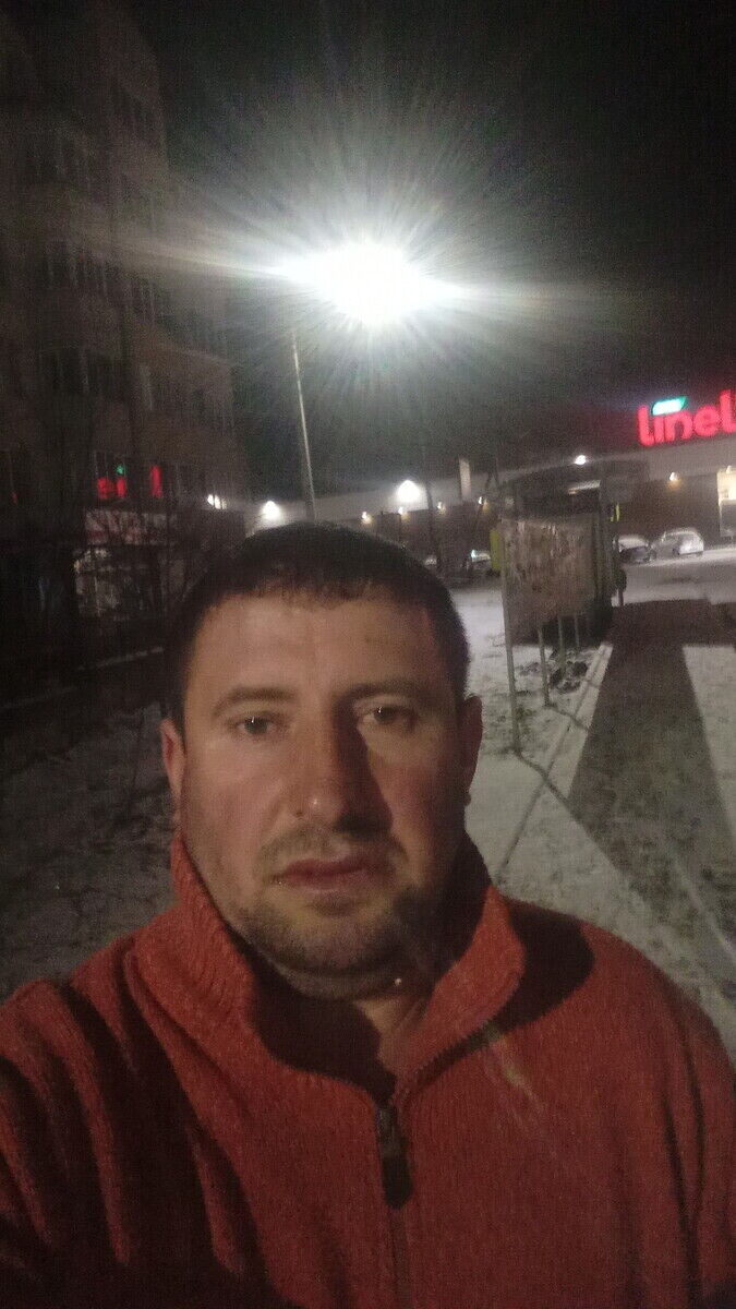  22517781  Iura, 43 ,    