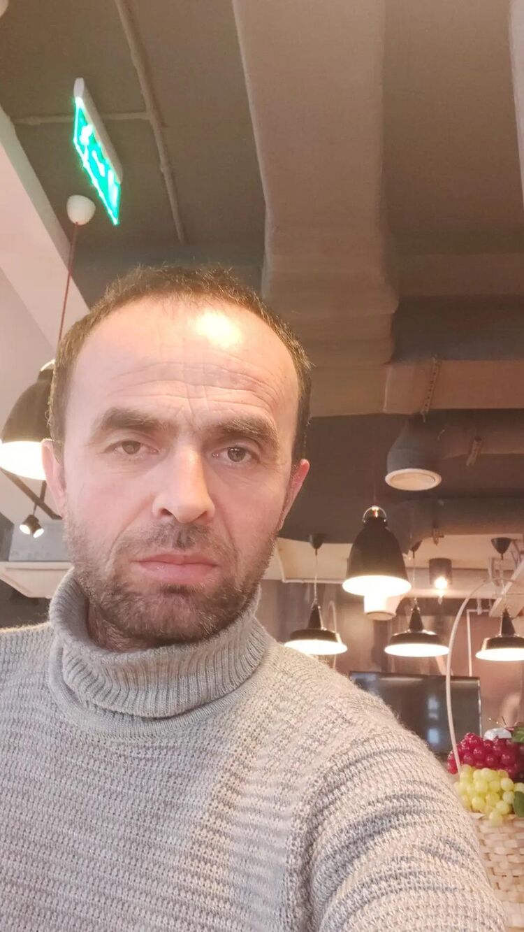  43810821  Ali, 43 ,    Cesme