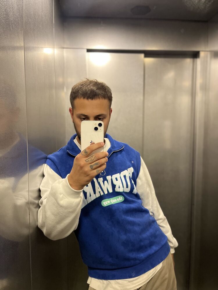  54476831  , 31 ,    -