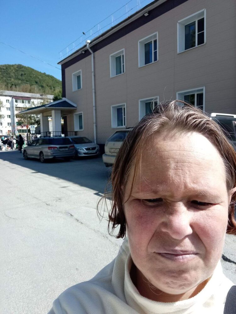  46518381  , 44 ,    