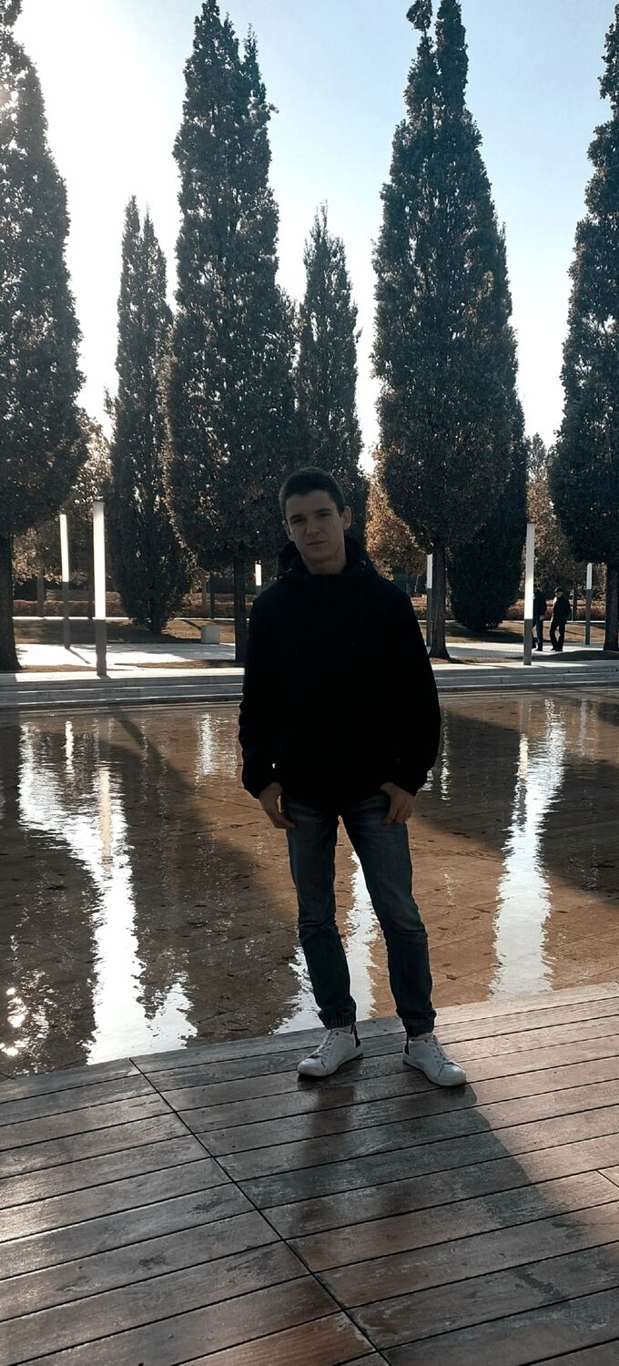  30419241  , 20 ,    -