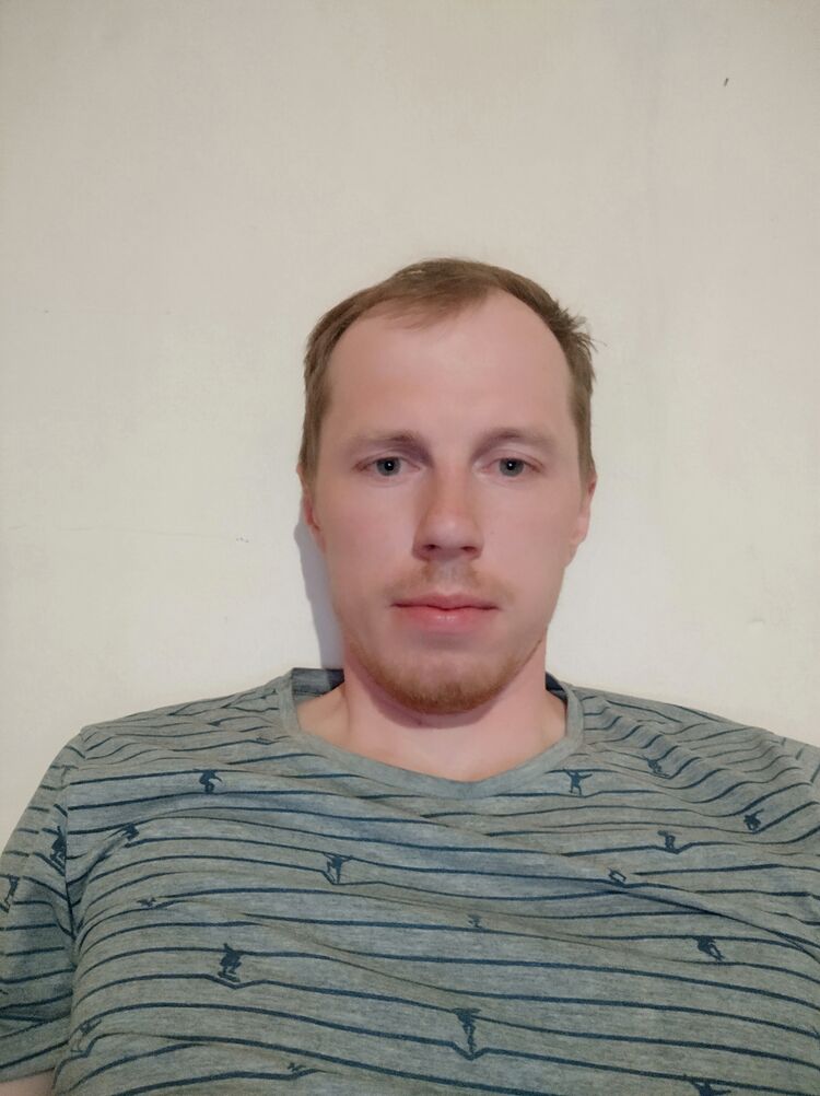  25908921  Igor, 37 ,    