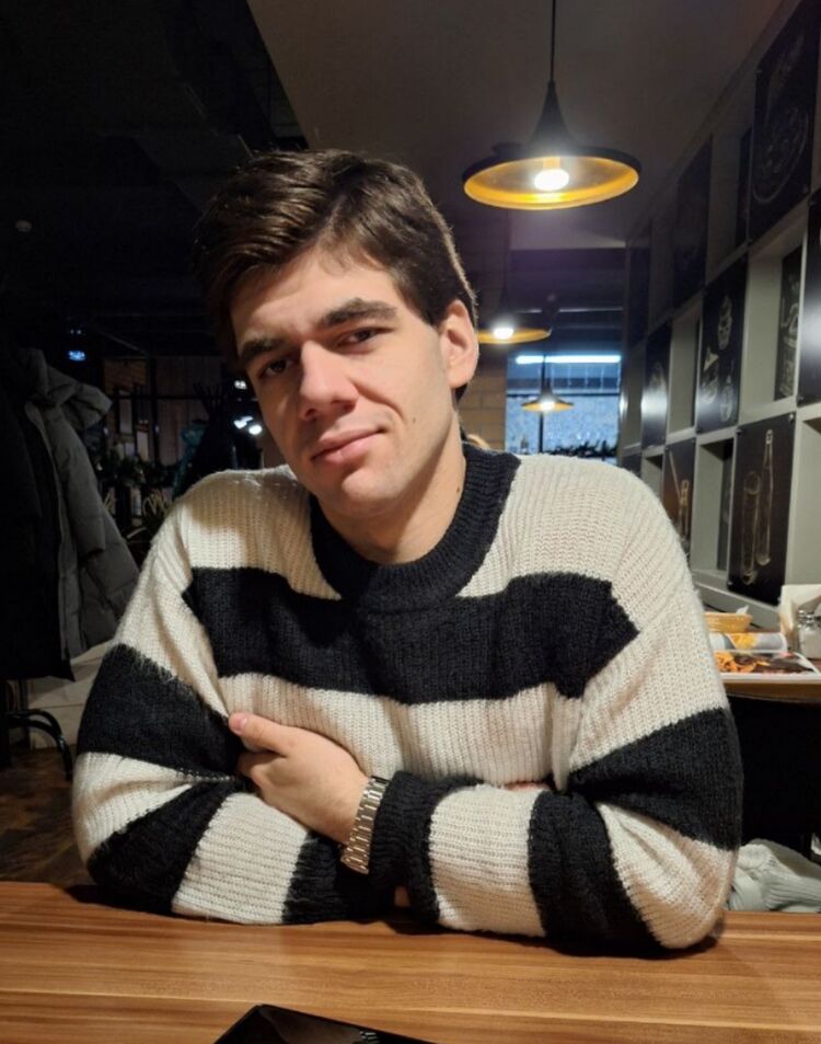  ,   , 24 ,   ,   