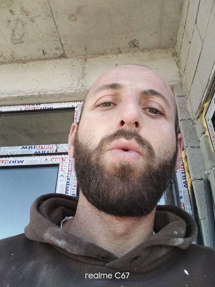  47189431  Shagu, 26 ,    