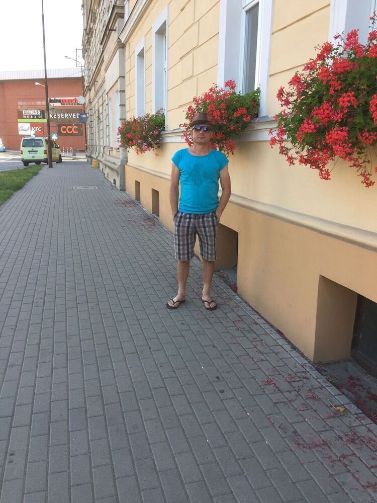  23746061  , 41 ,    