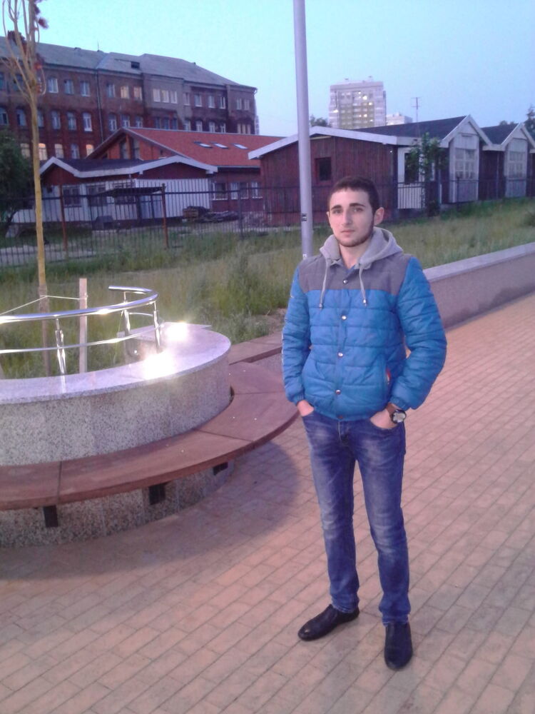  6146231  Erik, 30 ,    