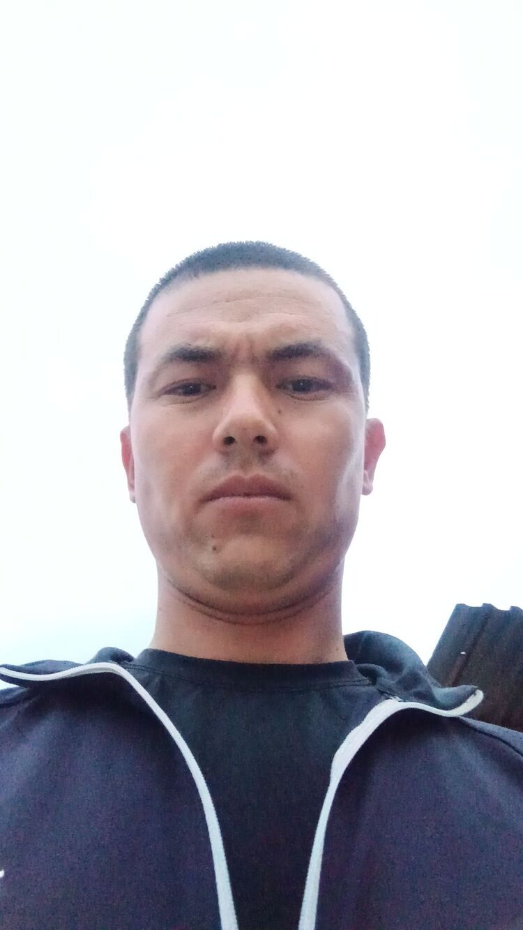  44921541  Anvar, 29 ,    