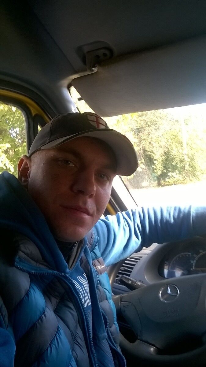  9087931  VLADIMIR, 37 ,    