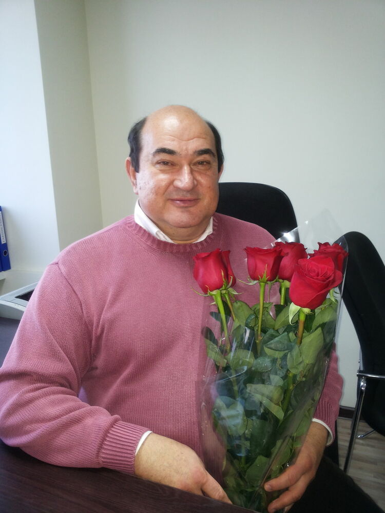  13497251  Sergio, 63 ,    