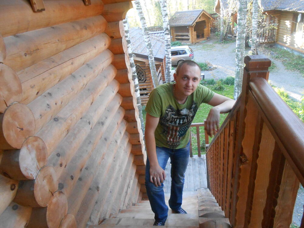  ,   San, 33 ,   ,   