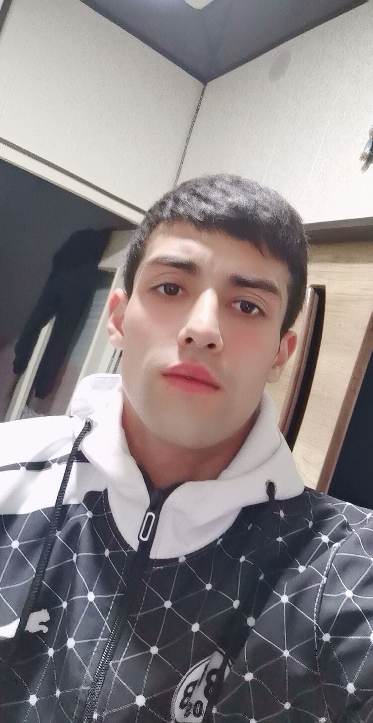  ,   Muxammadali, 25 ,   ,   