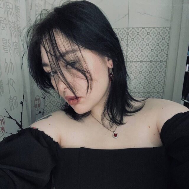  45689881  , 21 ,    