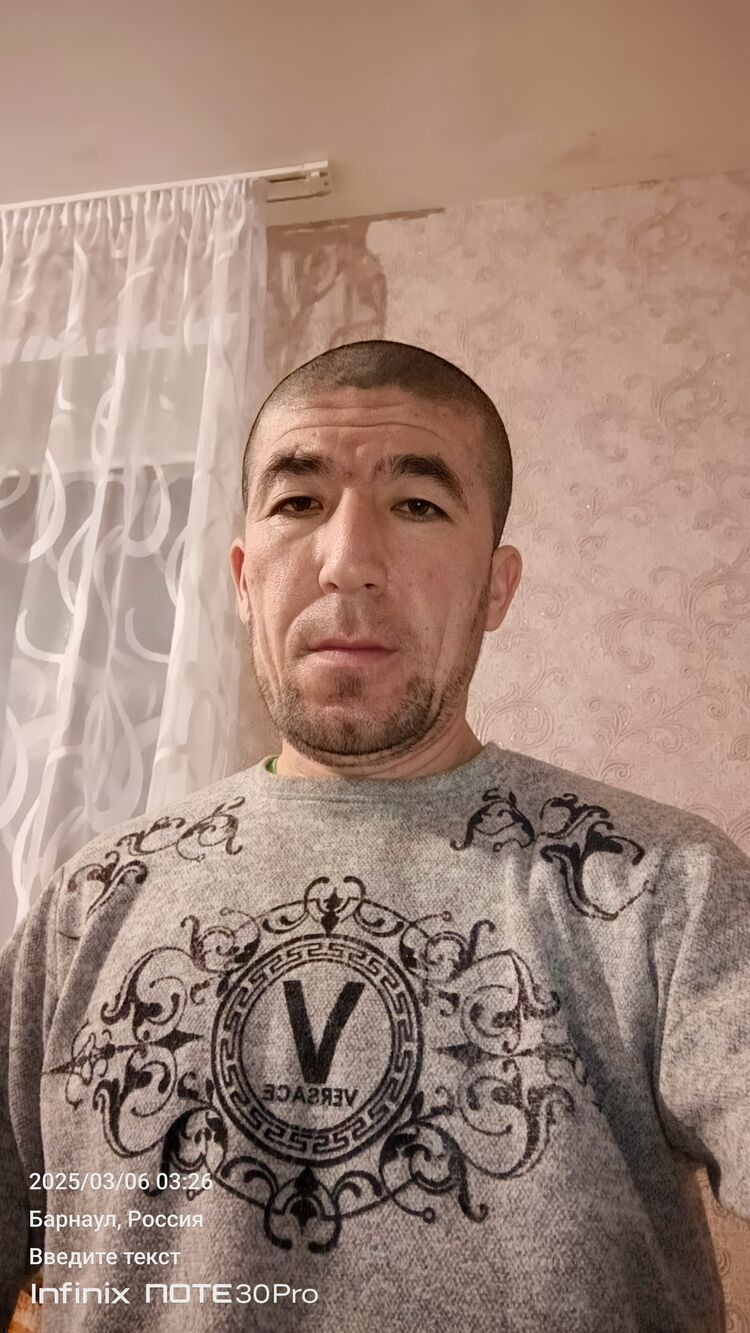  50090671  ALI, 40 ,    