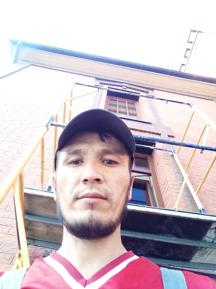  ,   Zarif, 34 ,   ,   