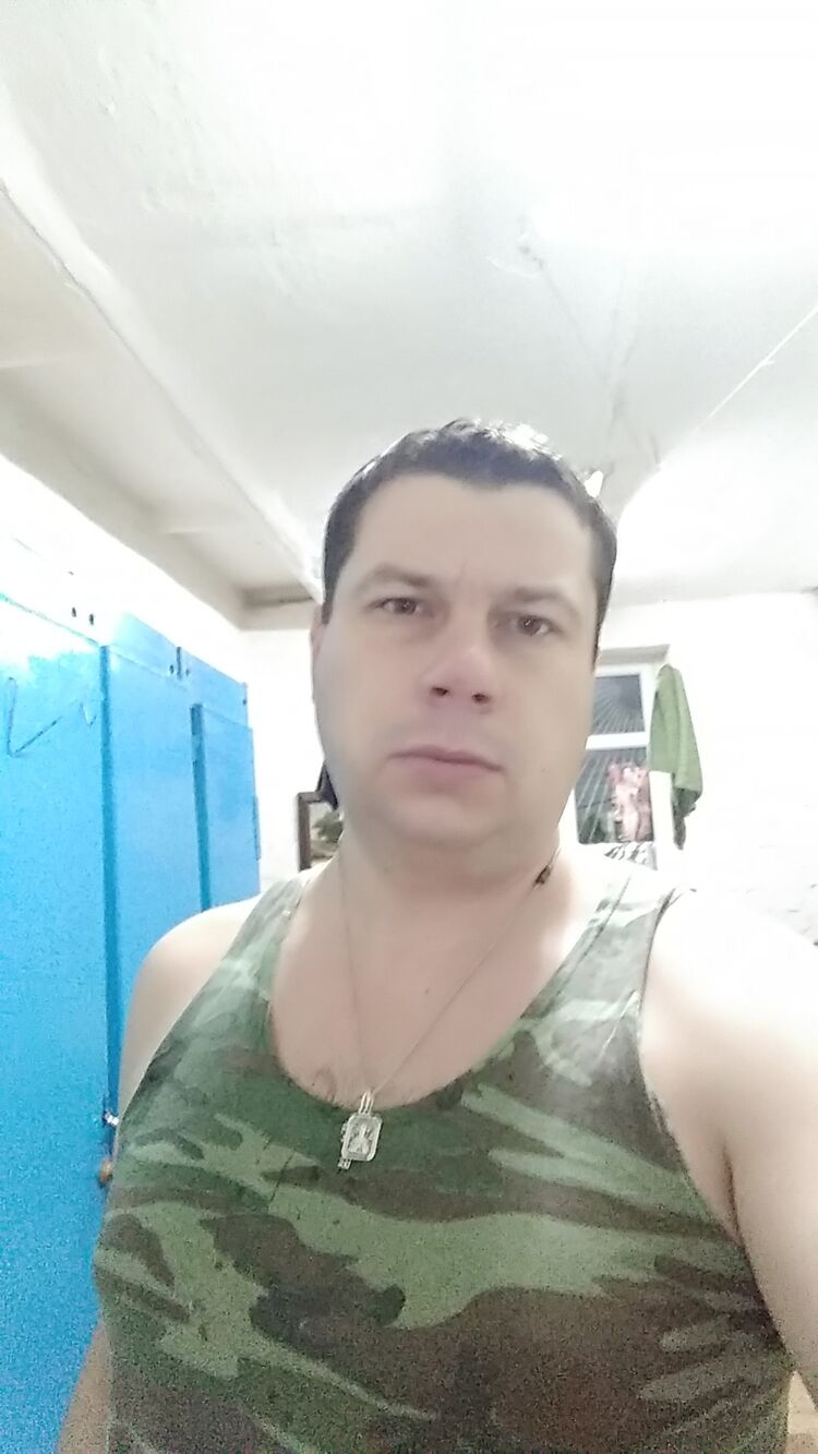  ,   Vova, 37 ,   c 