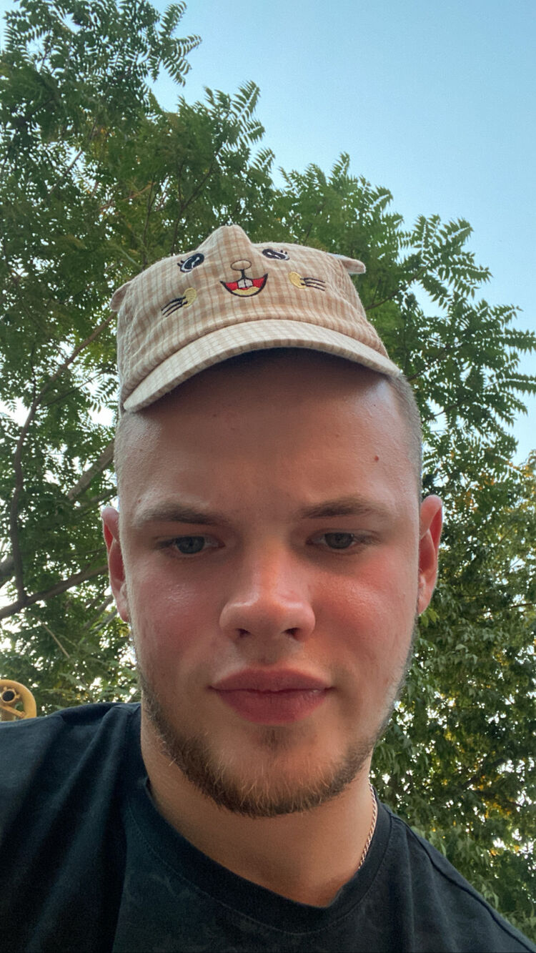  28040191  , 24 ,    