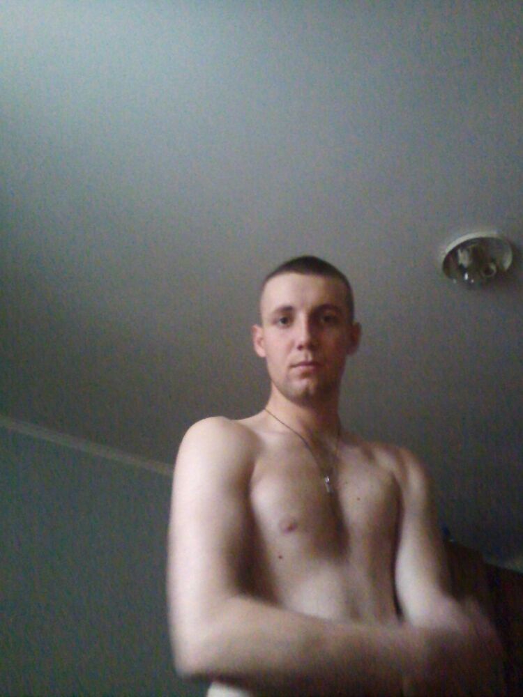  5259691  Cristi22, 32 ,    