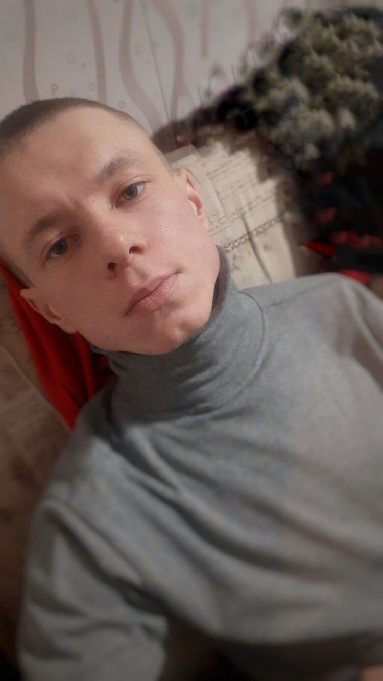  47277091  , 27 ,    
