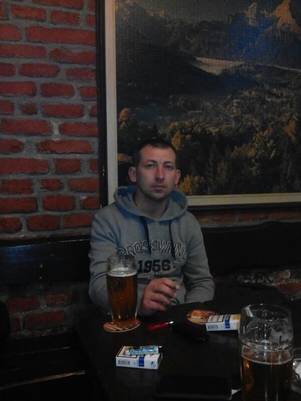  6171161  Roman, 39 ,    Praha