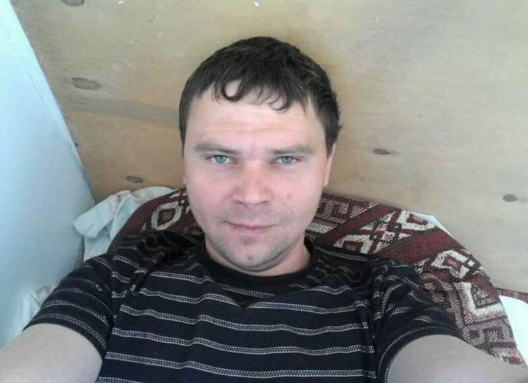  ,   Pavel, 35 ,   ,   , c , 