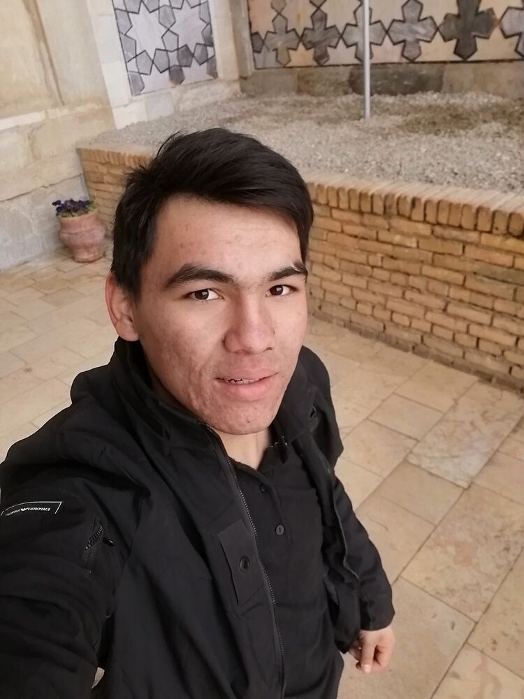  18608391  Tillo, 25 ,    