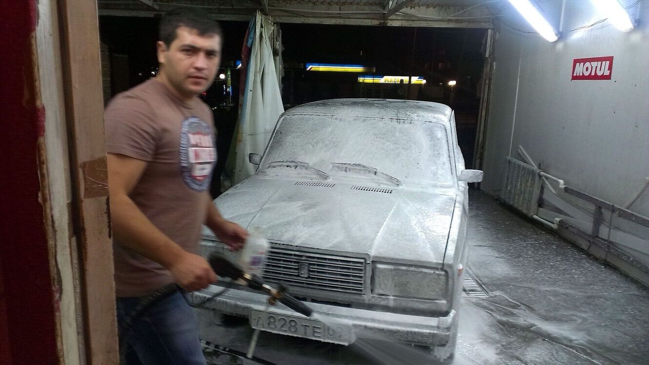  26744571  , 40 ,     
