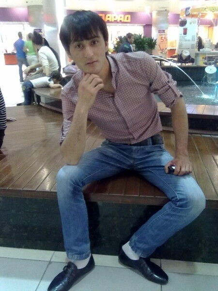  ,   Arman, 39 ,   , 