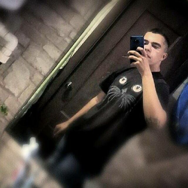  38967871  , 24 ,    