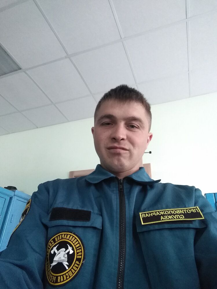  40057541  , 33 ,    
