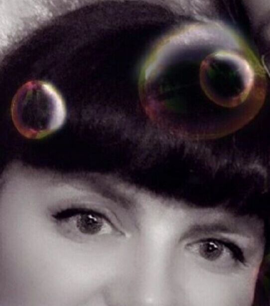  31216331  Viktoria, 49 ,    