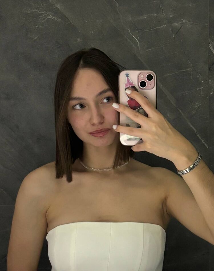  54211801  , 27 ,    -