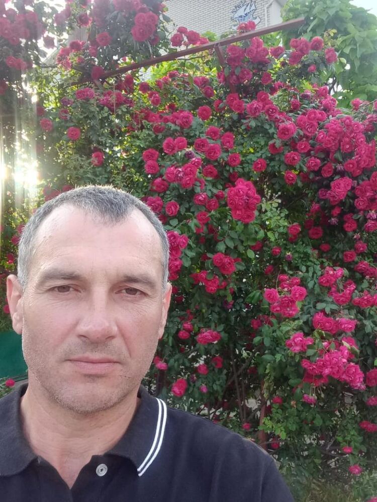  49278041  Alexander, 45 ,    