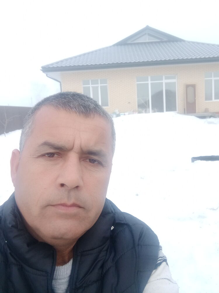  44289221  Baxrom, 49 ,    