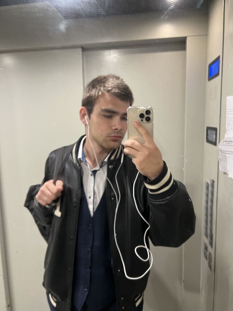  47537561  , 19 ,    
