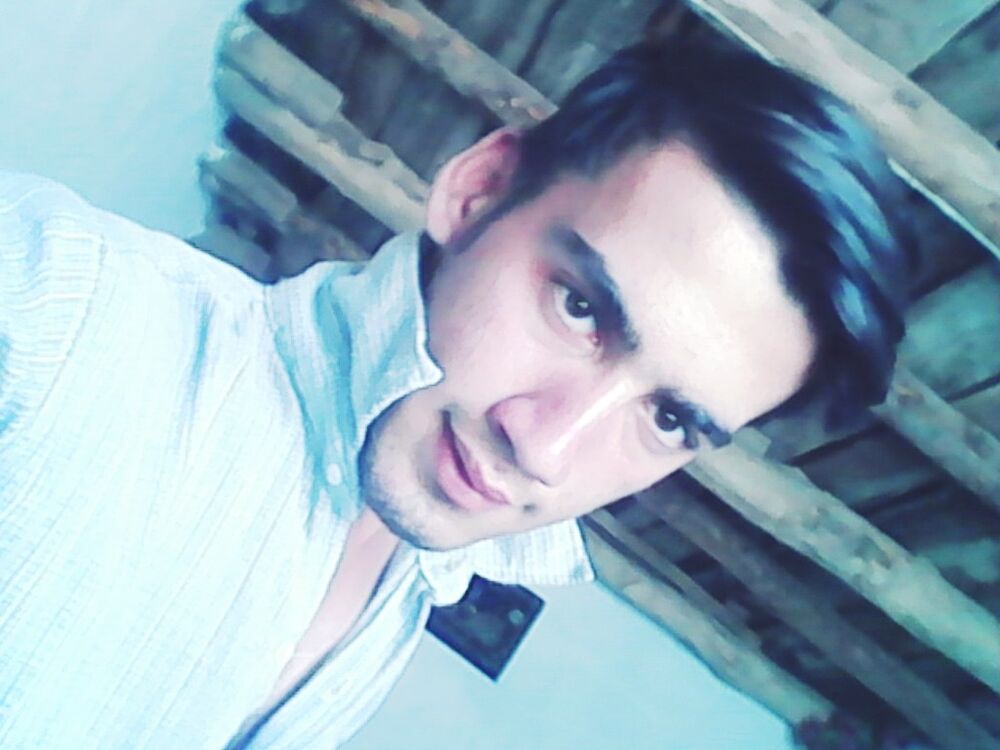  8605281  Fediya, 28 ,    