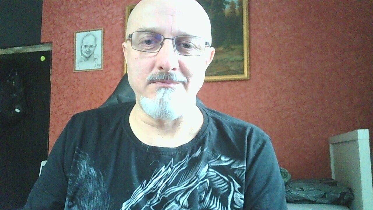  47887411  , 54 ,    