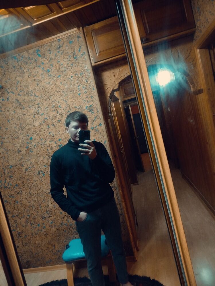  46771841  , 22 ,    