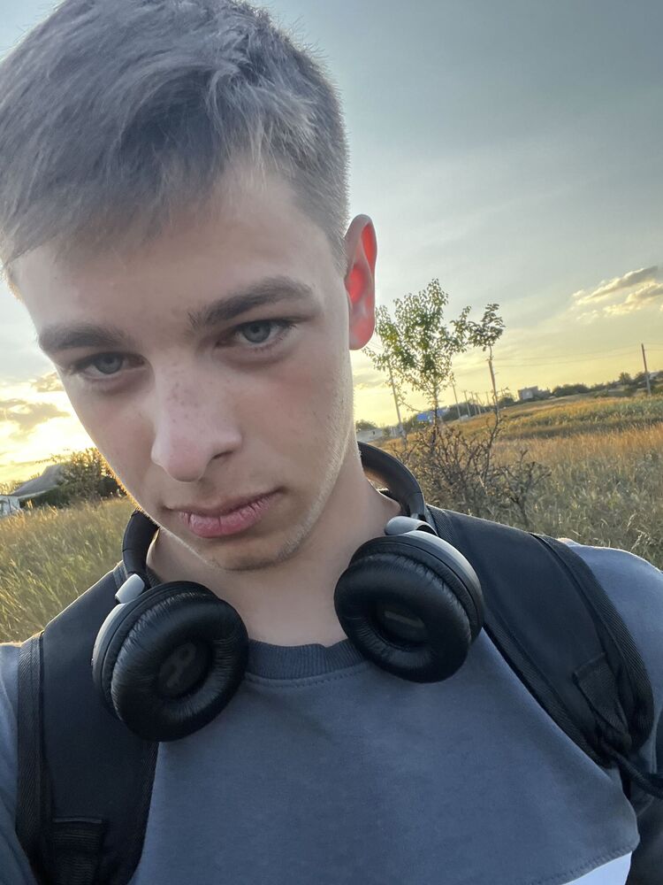  --,   , 19 ,   ,   