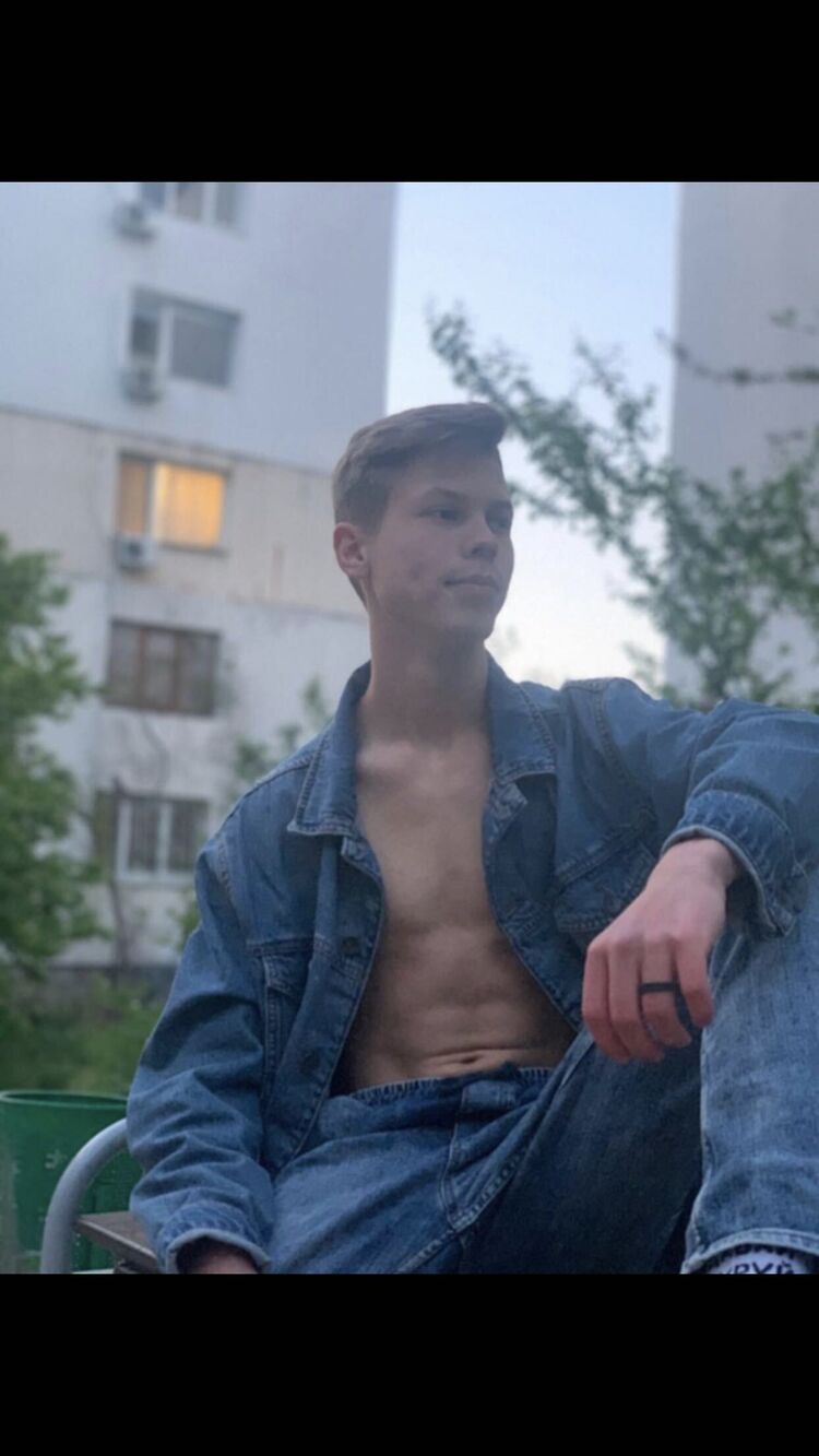 ���� 31228671 ����� ������, 22 ����, ���� ���������� � �����������