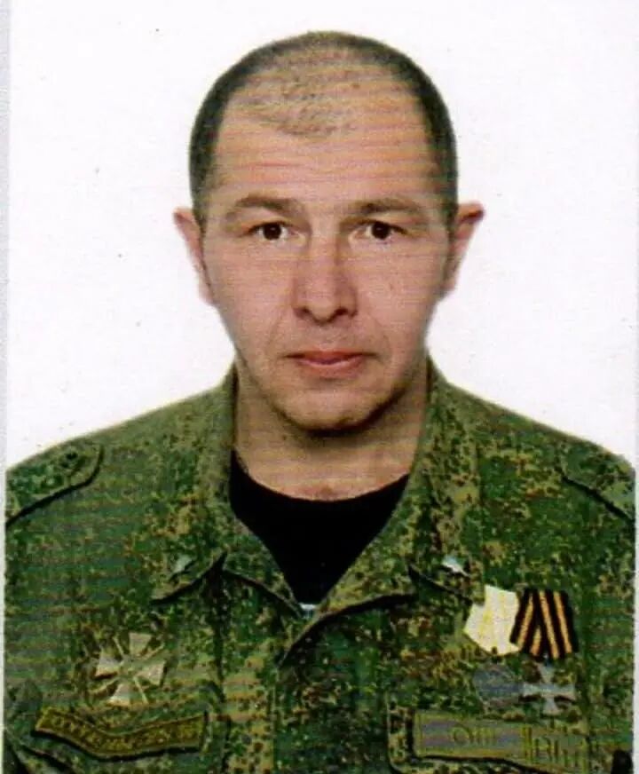  ,   Vezlivue, 49 ,     , c 