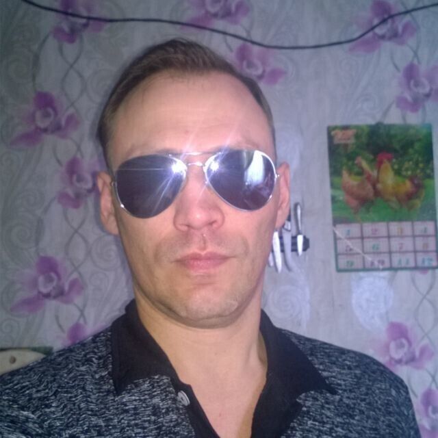  42721231  Maksim, 47 ,    