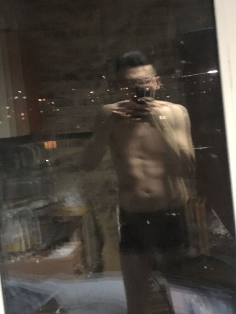  44430871  , 22 ,    