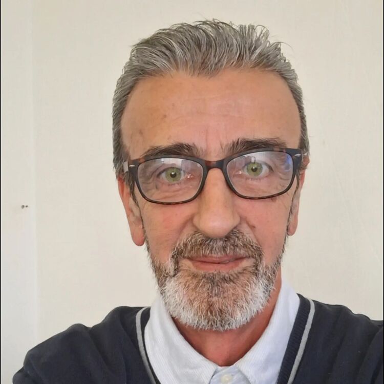  ,   Ali, 66 ,   ,   
