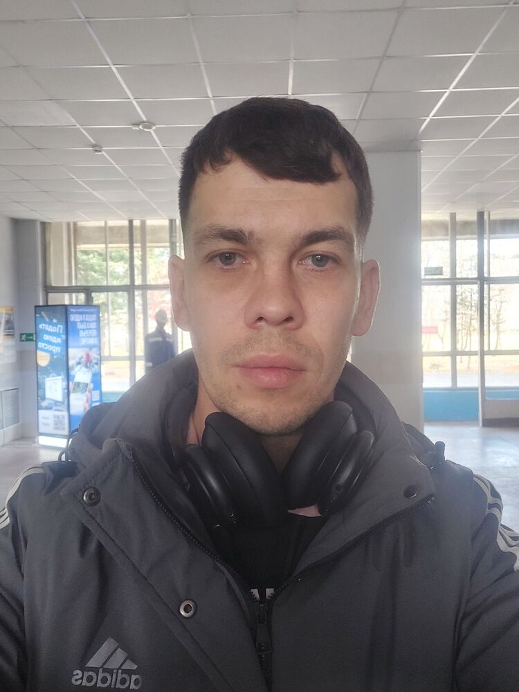  29928731  , 37 ,    